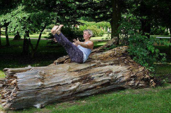 Bild zeigt: Asana Boot - Paripurna Navasana